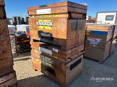 Quantity of (2) Knaack 4830 48 in x 35 in x 30 in Job Site Box
