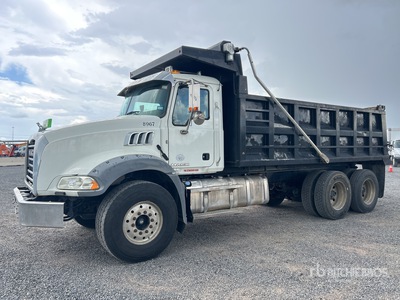 2017 Mack GU813 6x4 Wywrotka T/A