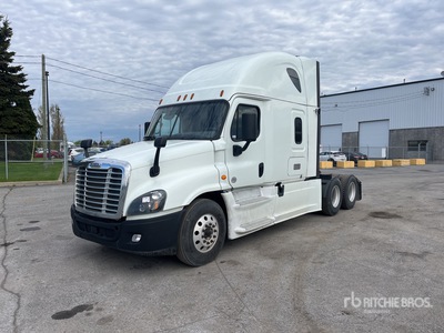 2019 Freightliner Cascadia 125 6x4 T/A Sleeper Truck Tractor