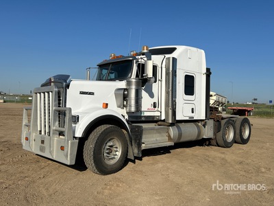2015 Kenworth W900 6x4 Sleeper Winch Truck