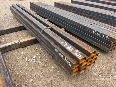 Quantity of (14) 2 in x 3 in x 8 ft 11 Ga Rectangle Tubing