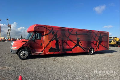 2013 International 3000 4x2 38-Seat Crew Carrier Bus
