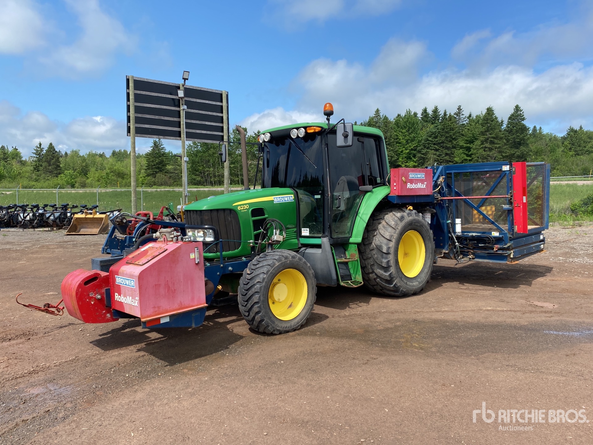2010 John Deere 6230 4WD Tractor