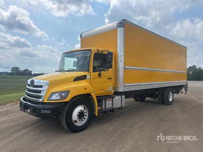 2020 Hino 268 4x2 Camion fourgon