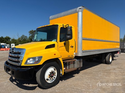 2020 Hino 268 4x2 Van Truck