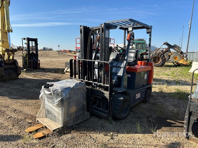 2014 Toyota 7FBCU45 9100 lb Electric Forklift