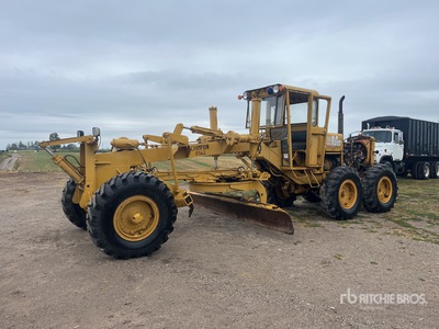 Champion D562 Motor Grader