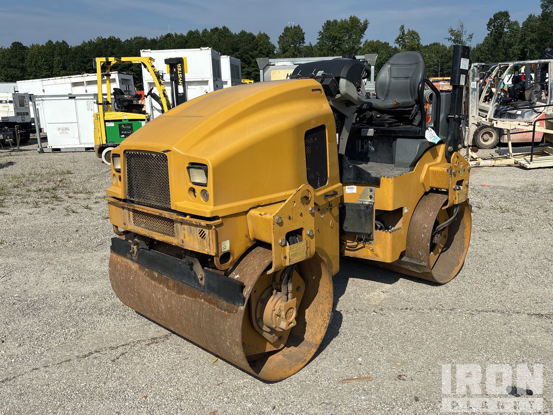 2019 Cat CB32B Double Drum Roller