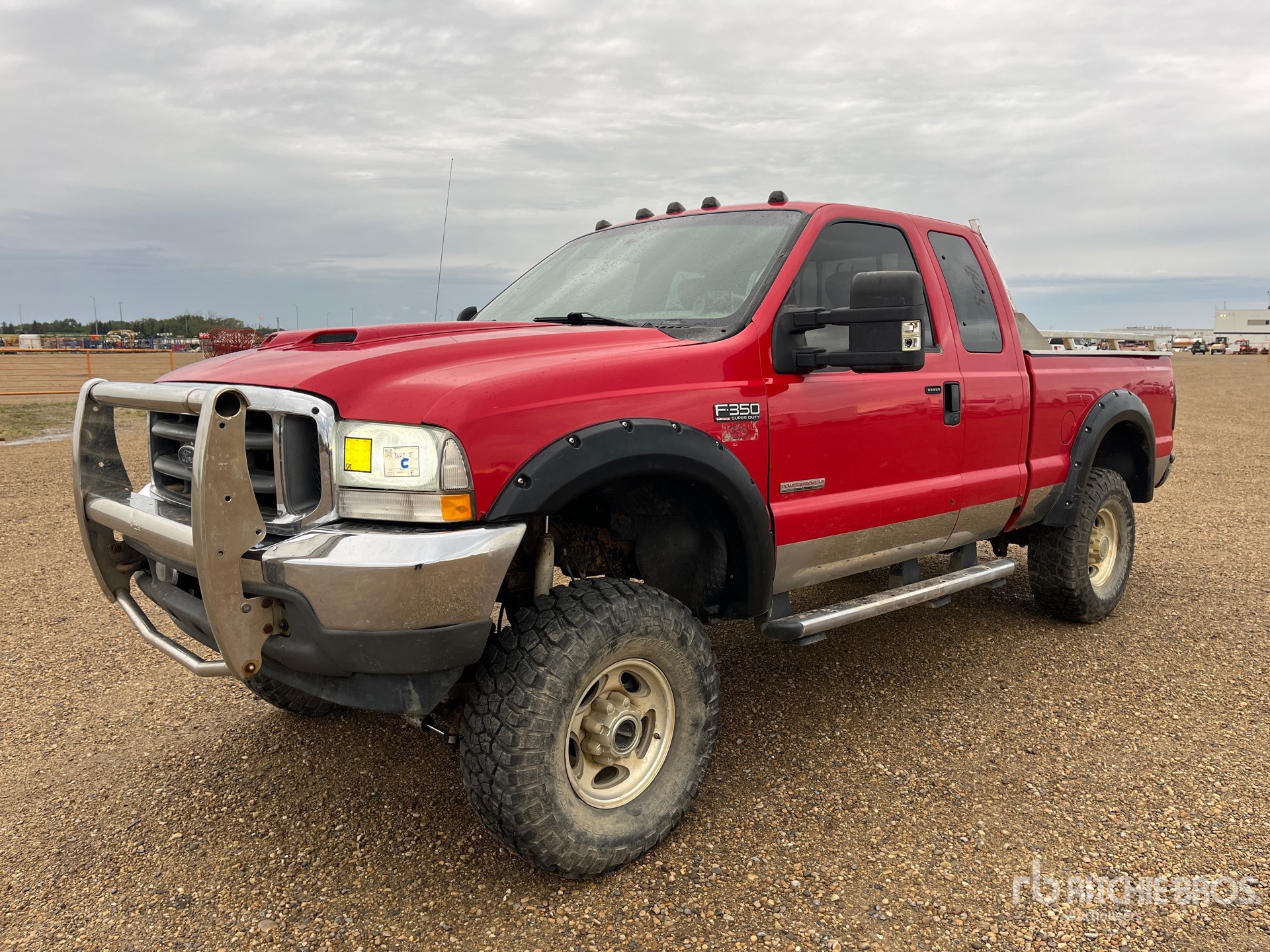 2004 Ford F-350 Lariat 4x4 Extended Cab Pickup