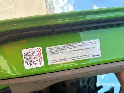 2018 Freightliner Cascadia 113 T/A Day Cab Truck Tractor