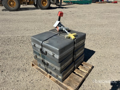 Quantity of (6) Metrotech 810 Underground Line Locators パイプライン その他