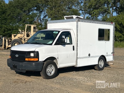 2005 Chevrolet G3500 Cargo Van