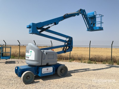 2008 Genie Z40/23N RJ 2WD Electric Articulating Boom Lift