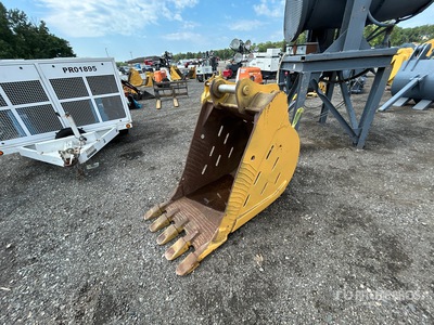 32 in Excavator Bucket