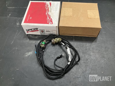(28) International ETN0673227 Wiring Harness Assemblies