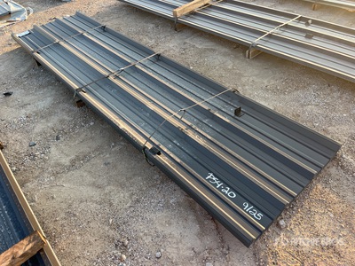 Quantity of (50) 2025 Kit Containers 12 ft Steel R Panel Divers - Matériaux de construction (Unused)