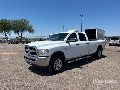 2017 Ram 3500 4x4 Crew Cab Pickup