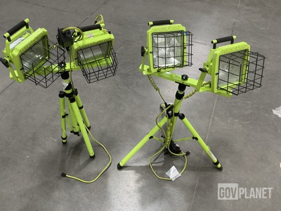 (2) Power Light L-1766DB Portable Halogen Work Lamps