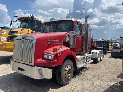 2013 Western Star 4900SA 6x4 T/A Sleeper Truck Tractor