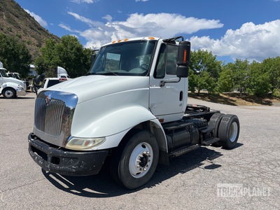 2006 International T/A Day Cab Truck Tractor