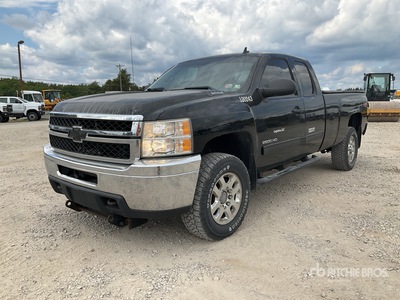 2011 Chevrolet Silverado 2500 HD LT 4x4 Extended Cab Pickup