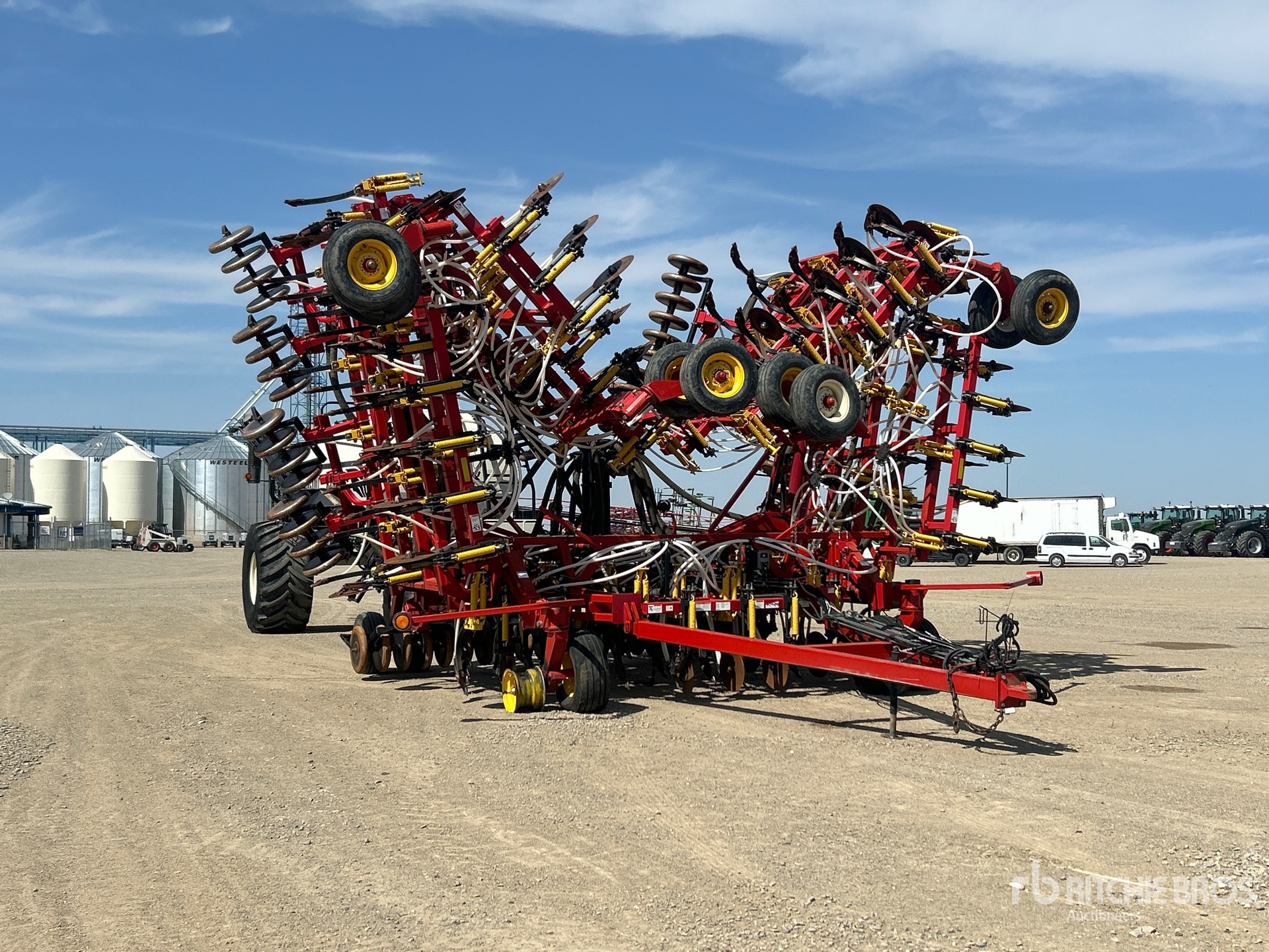 2010 Bourgault 5710 60 ft Air Drill