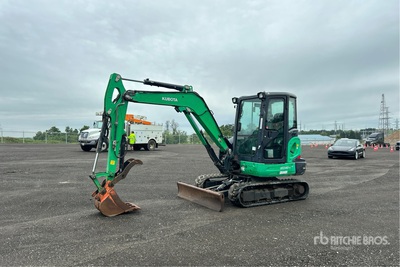 2019 Kubota KX040-4HG Mini pelle hydraulique