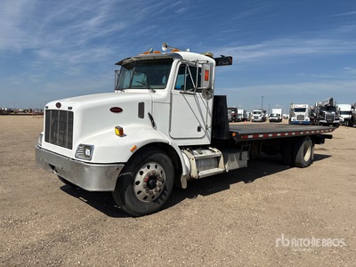 2005 Peterbilt 330 4x2 Rollback Truck