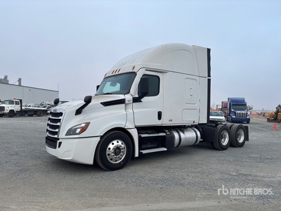 2023 Freightliner Cascadia 126 6x4 3- Achs Sattelzugmaschine mit Schlafkabine