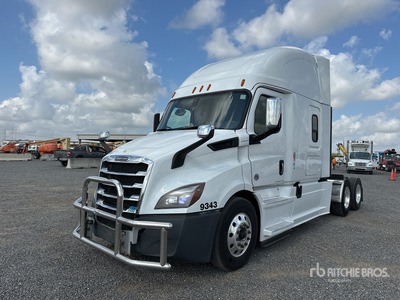 2020 Freightliner Cascadia 116 6x4 Sleeper Truck Tractor