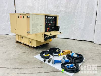 2013 DHS Systems 25KW Generator w/ Power Distribution Cords معدات توزيع كهربائي