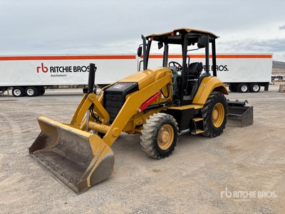 2023 Cat 415 IL 4x4 Landscape Loader