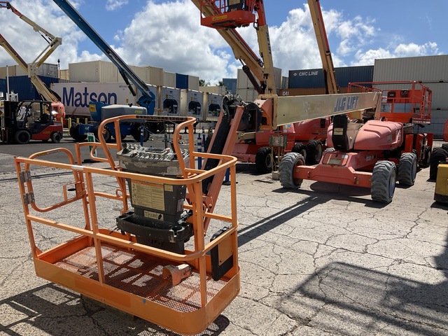 2013 JLG M600JP