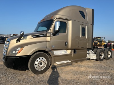 2018 Freightliner Cascadia 126 6x4 Tracteur Routier Couchette
