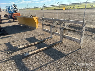 72 in Wheel Loader Forks - Fits John Deere 544