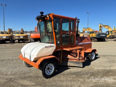 2011 Broce CRT350 Self-Propelled Broom