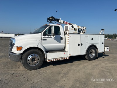 2006 Ford F-650 XLT 4x2 Camion de service
