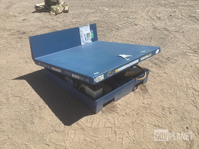 Vestil UNI-P-4848-4 Lift & Tilt Table