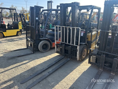 2016 Yale GLP050VX 4800 lb Pneumatic Tire フォークリフト