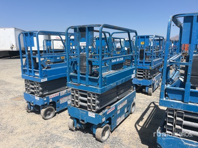 2018 Genie GS1930 Electric Scissor Lift