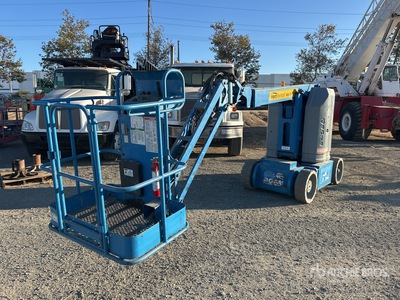 2012 Genie Z-30/20N RJ 2WD Electric Articulating Boom Lift