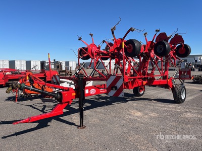 2013 Lely Lotus 900 2-Point 8 Rotor Hooi schudder