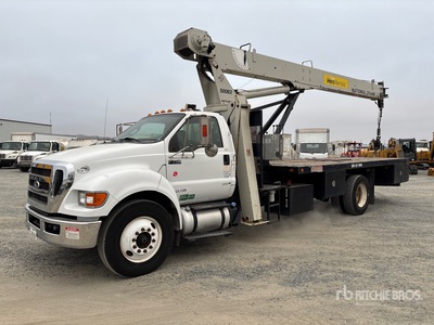 National 500E2 36000 lb Straight Boom on 2013 Ford F-750 XL XL 4x2 Flatbed Truck