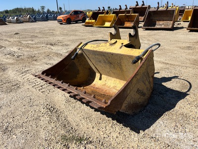 Daequip 54 in Q/C Hydraulic Tilting Baggerlöffel