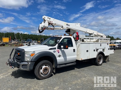 2015 Altec AT40G 40 ft on 2014 Ford F-550 XL 4x4 شاحنة دلو