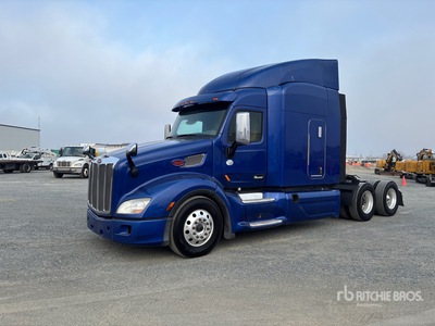 2016 Peterbilt 579 6x4 Sleeper Prime Mover