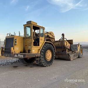 1980 Cat 631D モータースクレーパー