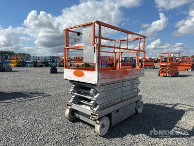 Skyjack SJIII 4632 Electric Scissor Lift