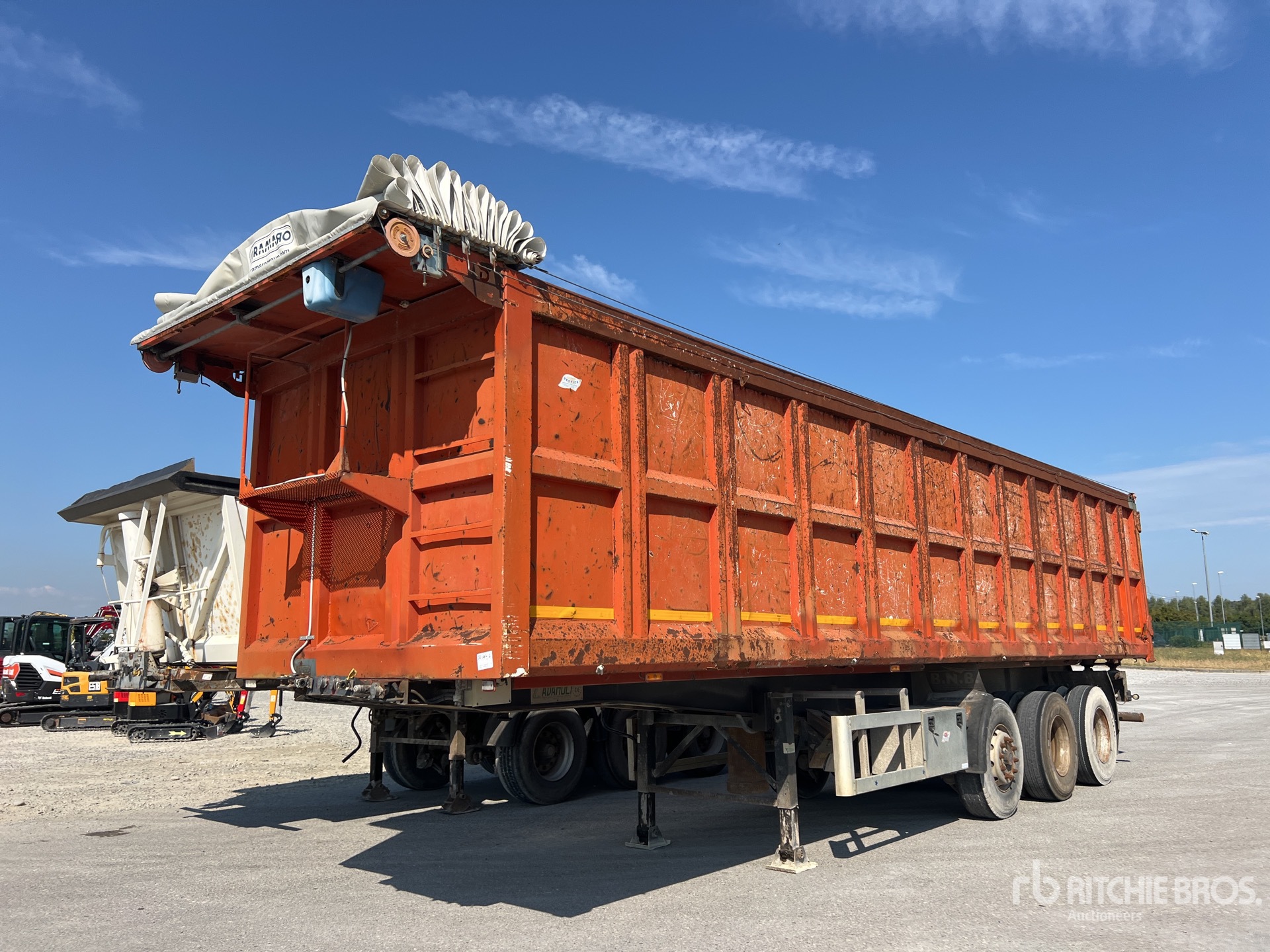 1998 Adamoli S37RP110 End Dump Trailer