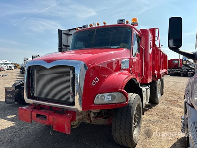 2022 Mack Granite 8x6 Tri/A Dump Truck